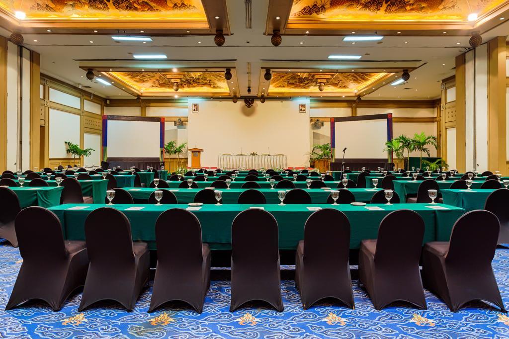 Hotel Sahid Jaya Lippo Cikarang Esterno foto