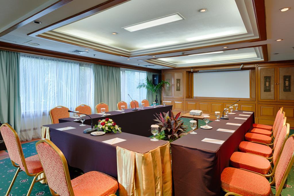 Hotel Sahid Jaya Lippo Cikarang Esterno foto